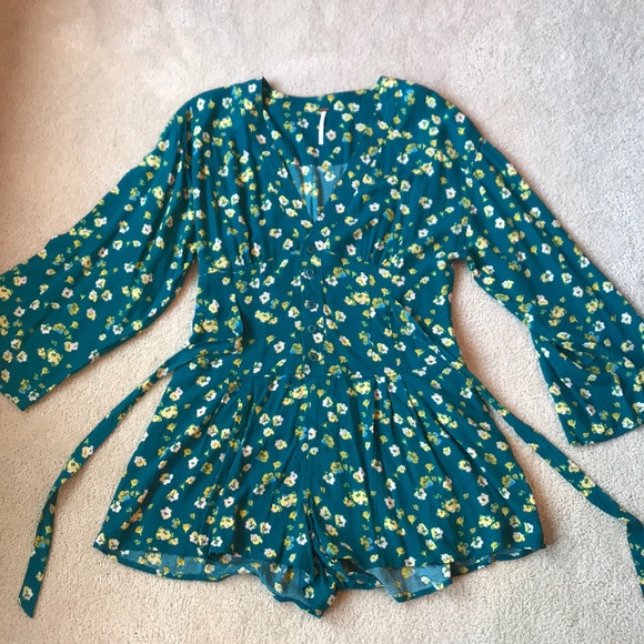 Free People Other - Free People flower romper